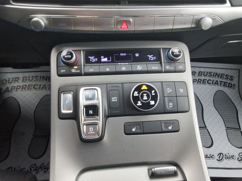 Used 2021 Hyundai Palisade SEL image 17