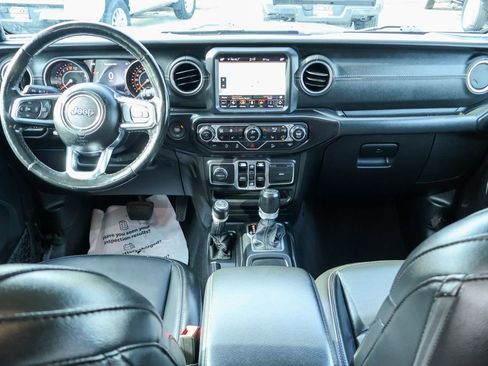 Used 2020 Jeep Wrangler Unlimited Sahara image 7