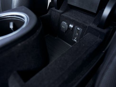 Used 2020 Porsche Panamera 4 image 66