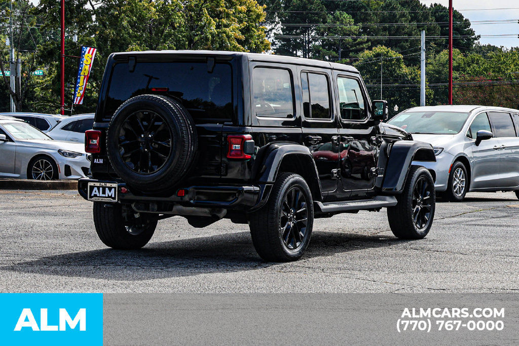 Used 2023 Jeep Wrangler Unlimited Sahara AWD/4WD image 5