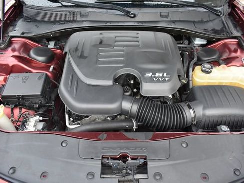 Used 2017 Dodge Charger SXT w/ AWD Plus Group image 52