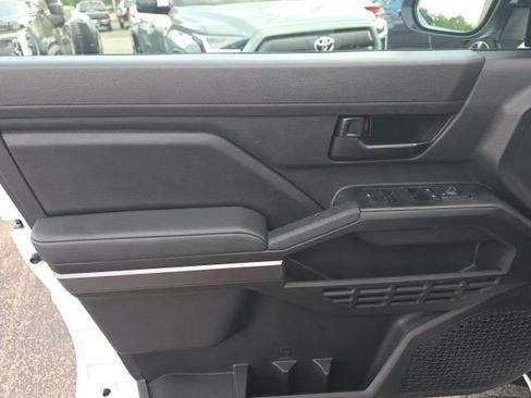 Used 2025 Toyota Tacoma SR5 image 14