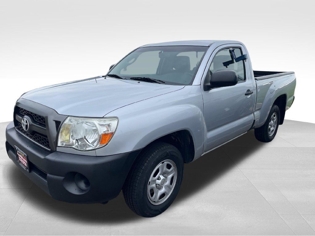 Used 2011 Toyota Tacoma 2WD Regular Cab image 2