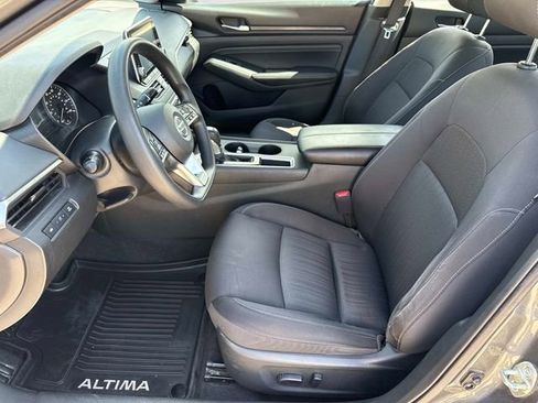 Used 2020 Nissan Altima 2.5 S image 12