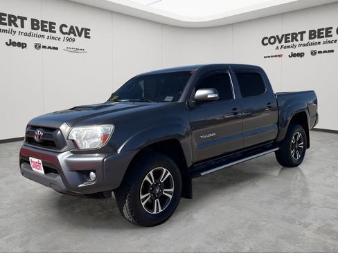 Used 2013 Toyota Tacoma PreRunner w/ TRD Sport Pkg image 3