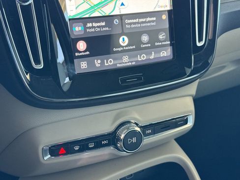 New 2026 Volvo XC40 B5 Ultra w/ Climate Package AWD/4WD image 20