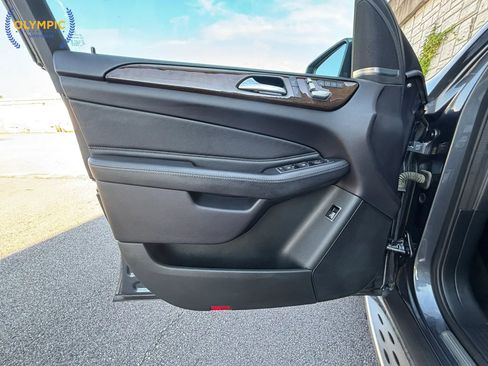 Used 2016 Mercedes-Benz GLE 350 4MATIC w/ Premium Package image 46