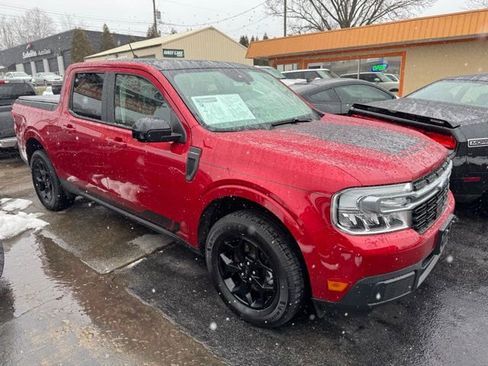 Used 2022 Ford Maverick Lariat w/ Lariat Luxury Package image 1