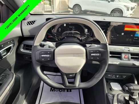 New 2025 Kia K4 GT-Line w/ GT-Line Premium Package image 12
