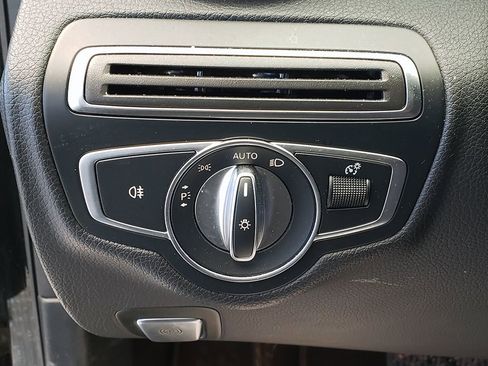 Certified 2017 Mercedes-Benz C 300 4MATIC Sedan image 13