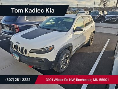 Used 2019 Jeep Cherokee Trailhawk w/ Cold Weather Group
