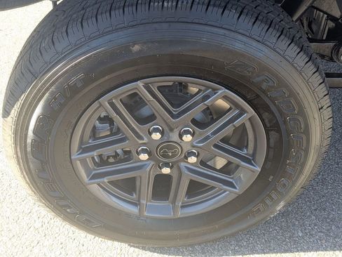 New 2026 Jeep Gladiator Sport image 13