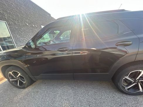Used 2023 Chevrolet TrailBlazer RS w/ Convenience Package FWD image 6