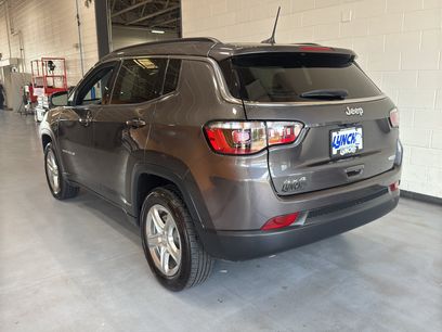 Used 2024 Jeep Compass Latitude