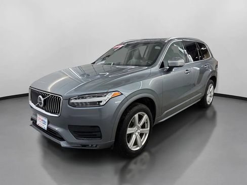 Used 2020 Volvo XC90 T6 Momentum AWD/4WD image 4