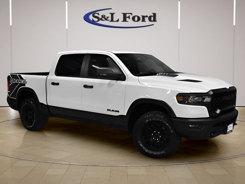 Used 2025 RAM 1500 Rebel AWD/4WD image 6