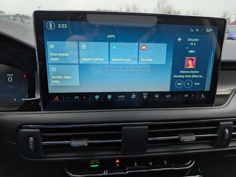 New 2026 Lincoln Corsair Premiere image 19