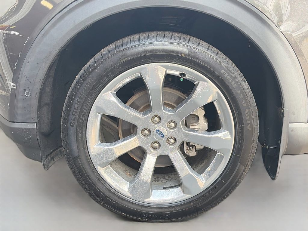 Used 2020 Ford Explorer Platinum w/ Premium Technology Package AWD/4WD image 34