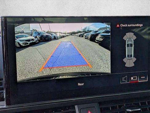 Used 2023 Audi A4 2.0T Premium w/ Convenience Package image 11