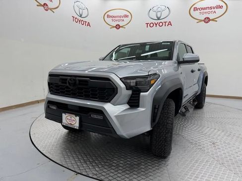 New 2026 Toyota Tacoma TRD Off-Road AWD/4WD image 2