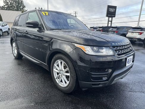 Used 2017 Land Rover Range Rover Sport SE image 10