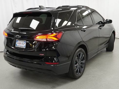 Used 2024 Chevrolet Equinox RS w/ RS Leather Package FWD image 3