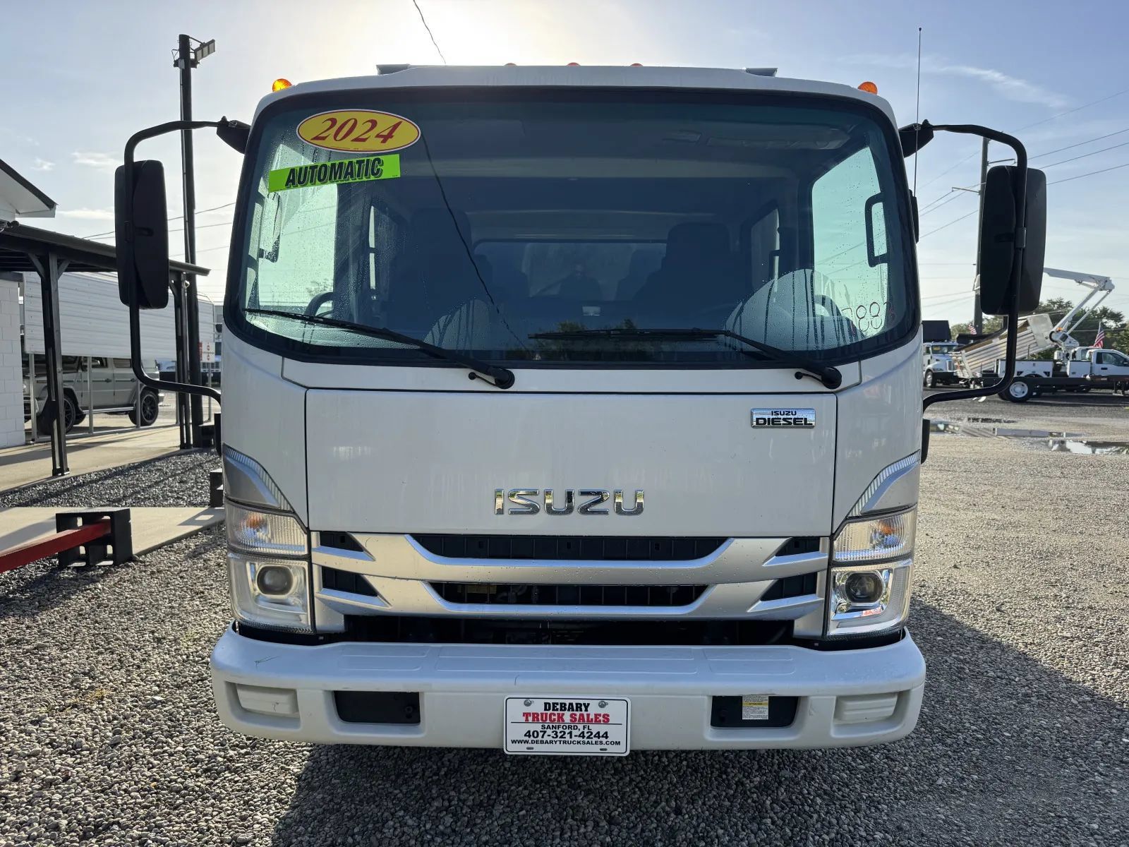 Used 2024 Isuzu NPR 4500 HD RWD image 2