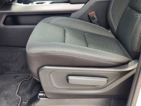 New 2026 RAM 1500 Express AWD/4WD image 21