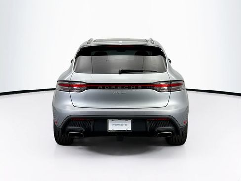 Used 2026 Porsche Macan AWD/4WD image 6
