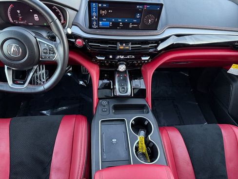 Used 2025 Acura MDX A-Spec image 11