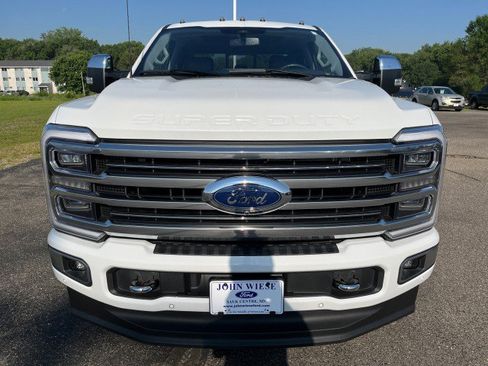 Used 2024 Ford F350 Limited w/ FX4 Off-Road Package image 8