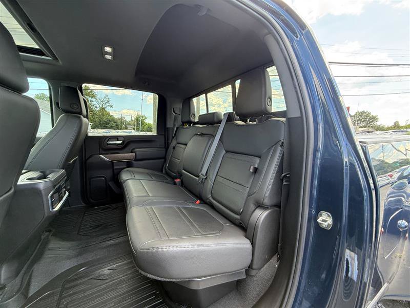 Used 2020 GMC Sierra 3500 Denali w/ Denali Ultimate Package AWD/4WD image 17