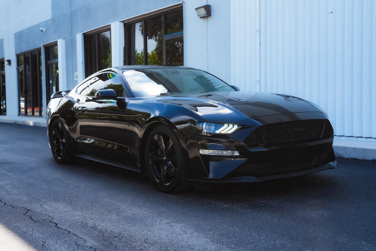 Used 2021 Ford Mustang GT Premium w/ Black Accent Package RWD image 2