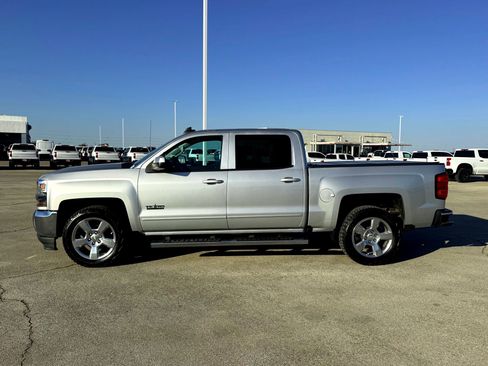 Used 2017 Chevrolet Silverado 1500 LT w/ Texas Edition image 9