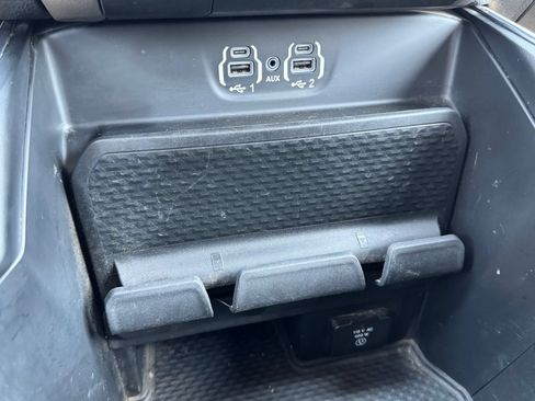 Used 2022 RAM 2500 Laramie AWD/4WD image 25