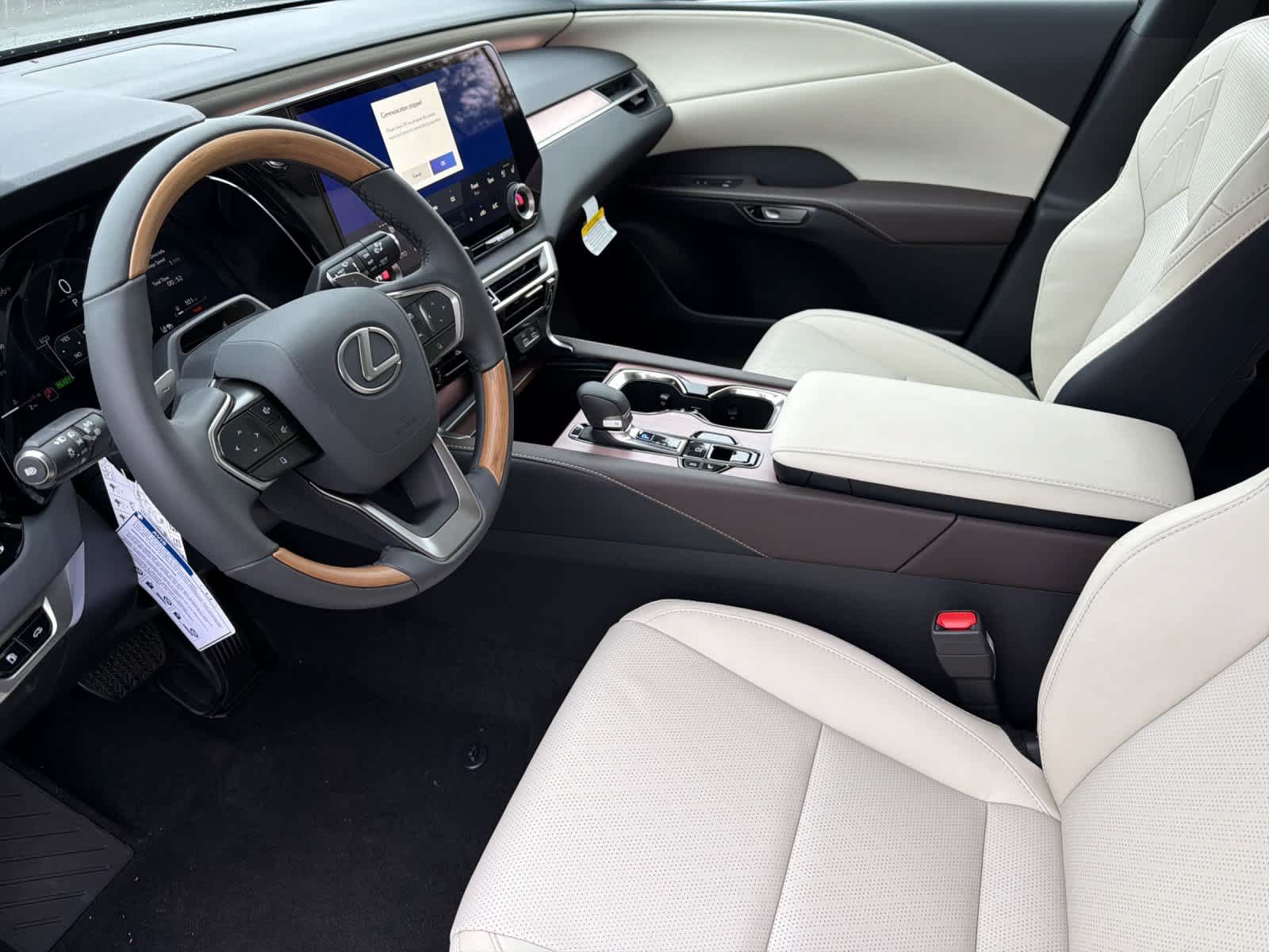 New 2026 Lexus RX 350 w/ Convenience Package AWD/4WD image 11