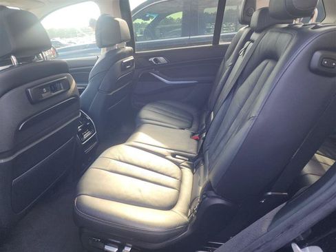 Used 2019 BMW X7 xDrive50i w/ Premium Package AWD/4WD image 10