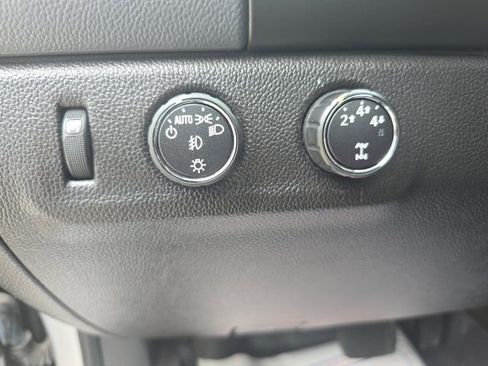 Used 2016 Chevrolet Colorado Z71 image 11