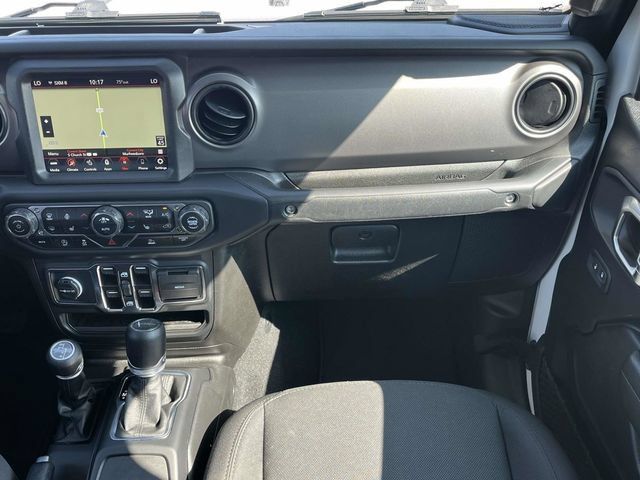Used 2023 Jeep Gladiator Sport AWD/4WD image 18