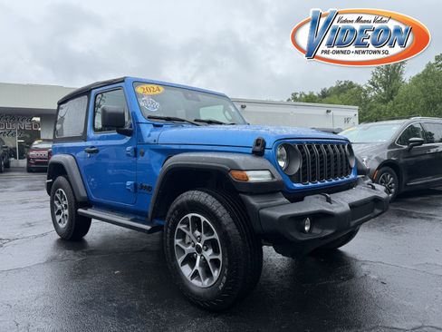 Used 2024 Jeep Wrangler Sport AWD/4WD image 1