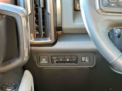 Used 2025 GMC Hummer EV 3X w/ LPO, Cargo Utility Package image 18