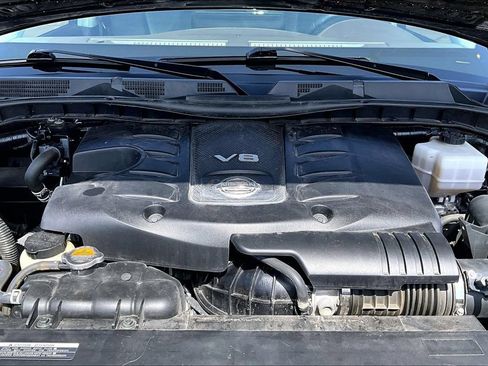 Used 2023 Nissan Armada Platinum w/ Captain's Chairs Package AWD/4WD image 9