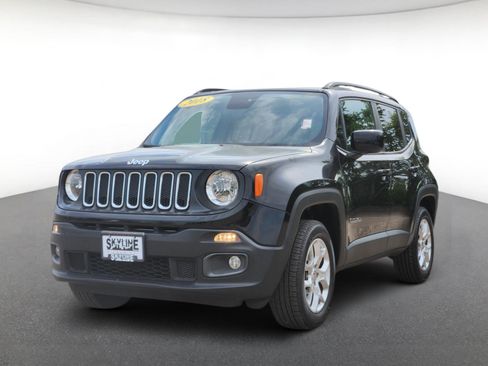 Used 2018 Jeep Renegade Latitude AWD/4WD image 2