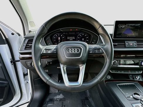 Used 2018 Audi Q5 2.0T Premium Plus w/ Premium Plus Package AWD/4WD image 12