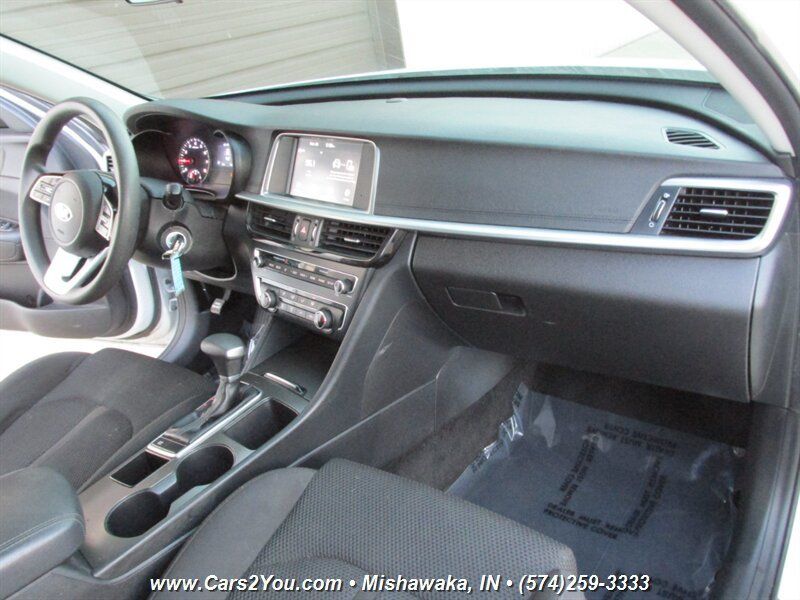 Used 2019 Kia Optima LX FWD image 15