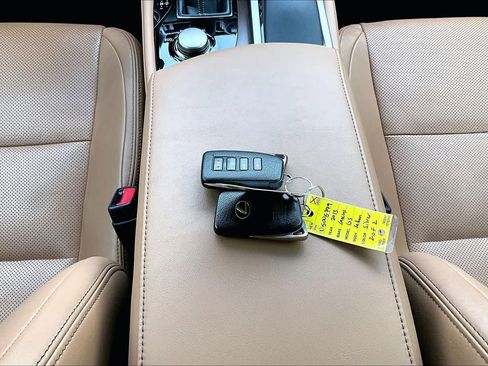 Used 2013 Lexus GS 350 w/ Premium Pkg RWD image 14