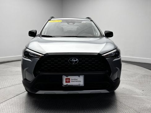 Used 2025 Toyota Corolla Cross LE FWD image 45