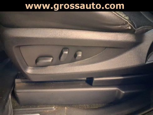 Used 2018 GMC Yukon XL SLT w/ Open Road Package image 23