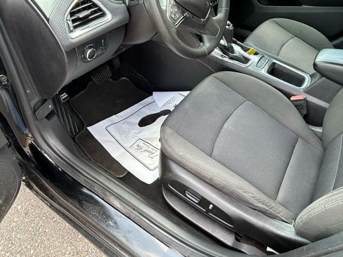 Used 2016 Chevrolet Cruze LT w/ Convenience Package FWD image 10