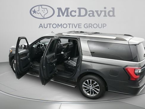Used 2018 Ford Expedition Max Limited RWD image 45